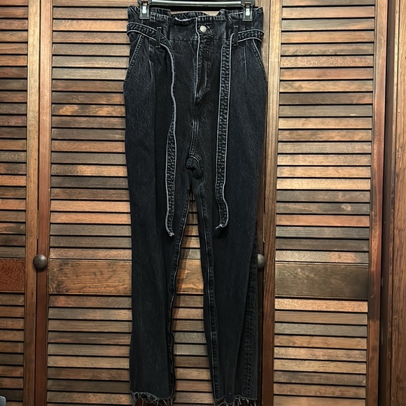 Abercrombie & Fitch Mom Jeans - Picture 2 of 5